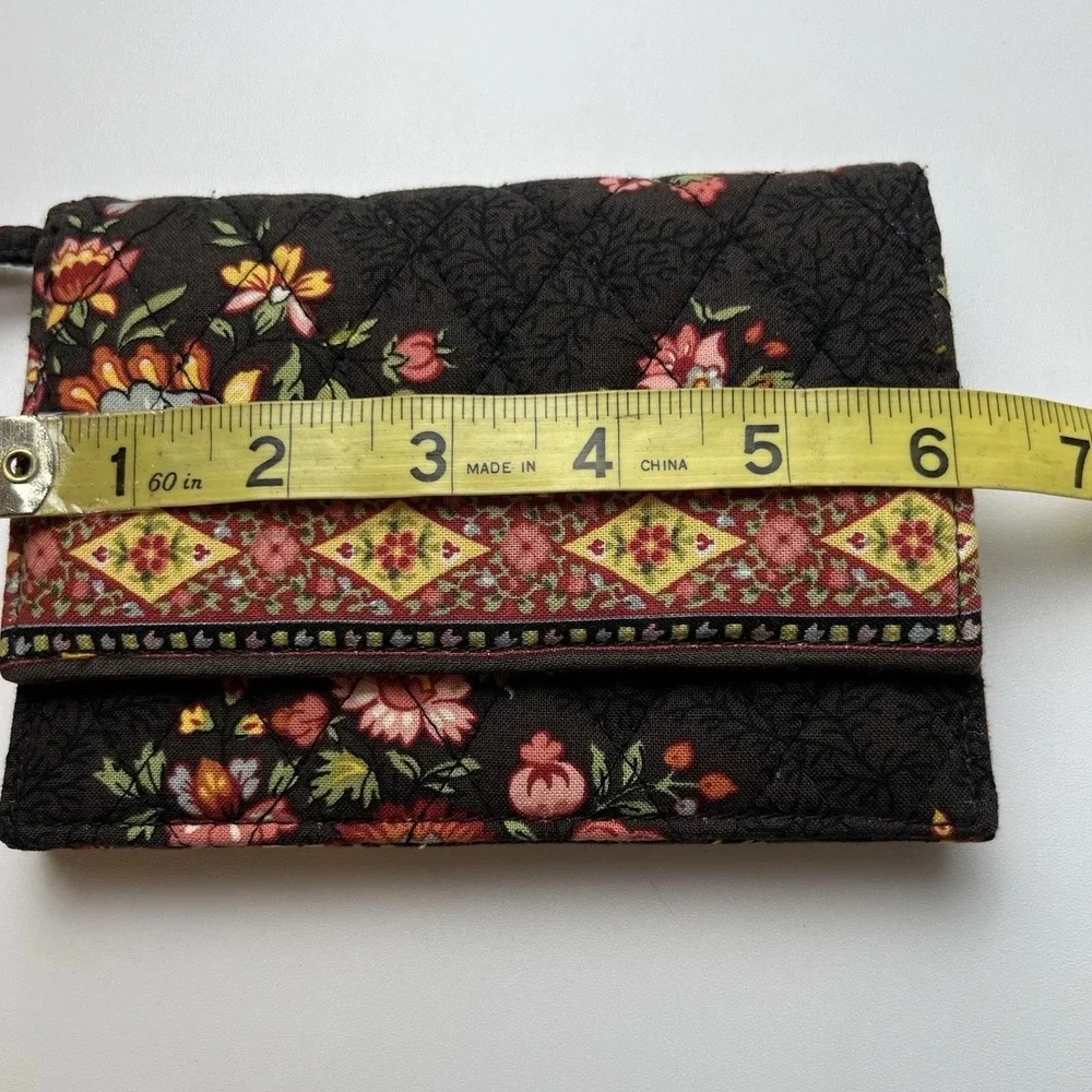 Vera Bradley approximate measurements
